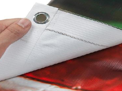 仙桃喷绘和刀刮布的工艺区别。