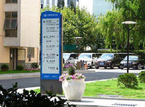 仙桃哪些因素影响宣传栏的制作？