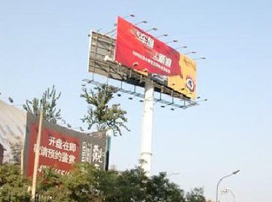 仙桃户外广告怎么做才能让人一眼记住？